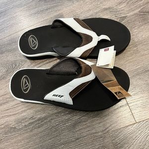 NWT Reef Flip Flops